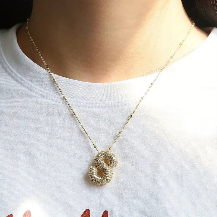 Monique™ | Gouden Initialen Ketting Set