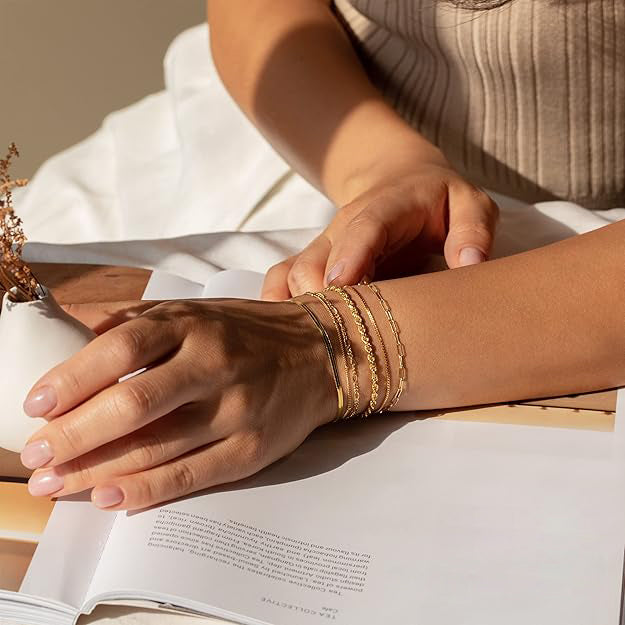 Corrie™ | Gouden Armbanden Set