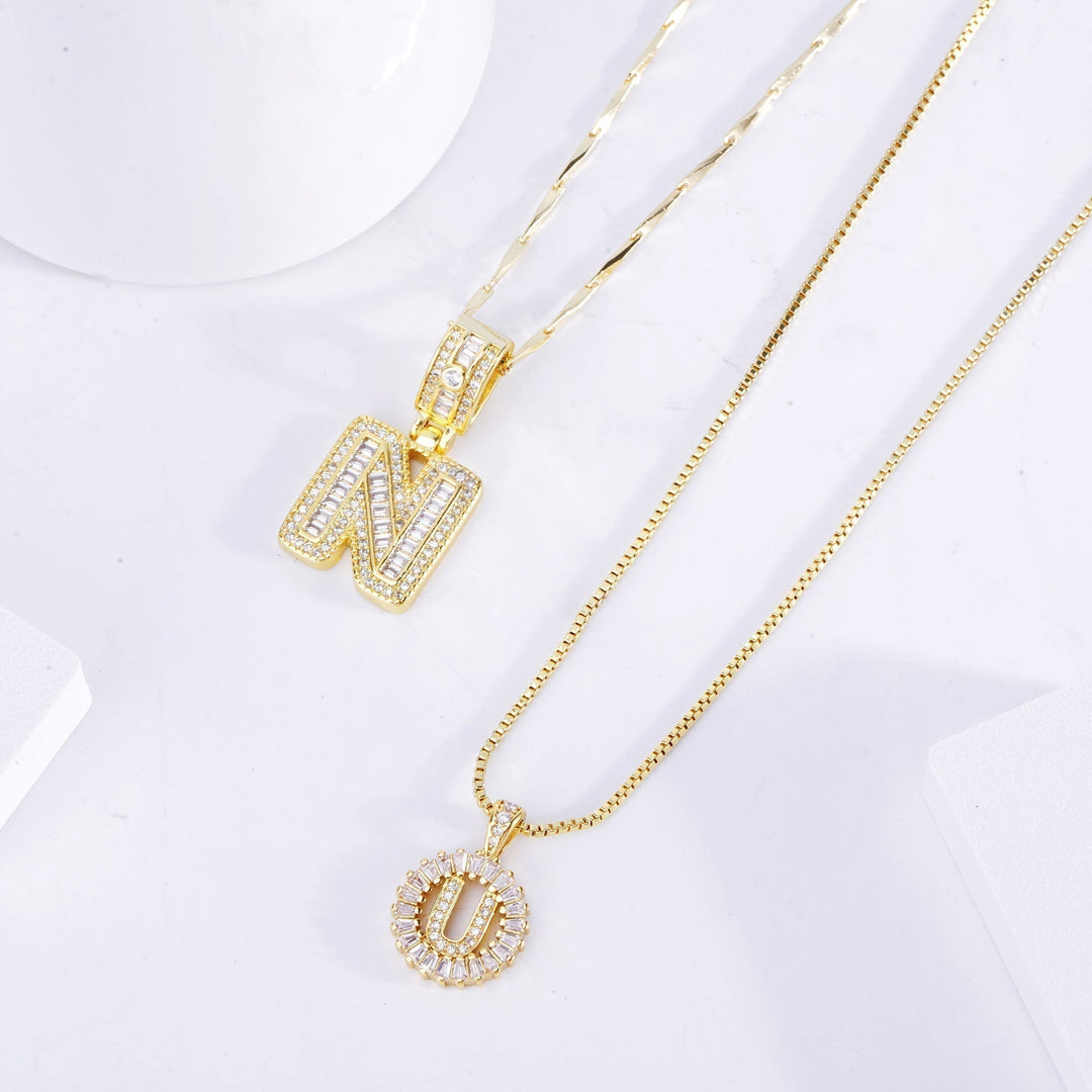 Loïs™ | Gouden Letter Ketting Set